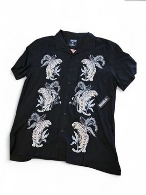 Massive Tiger Embroidered Black Animal Print Short Sleeve Casual Shirt Size L